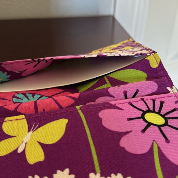 Vera Bradley check book holder - Picture 5 of 6